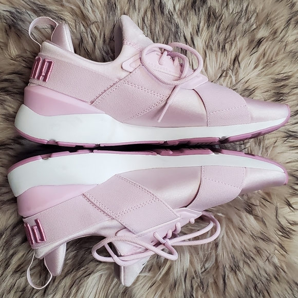 Pink PUMA Muse Satin EP Sneakers Pink PUMA Muse Satin EP Sneakers